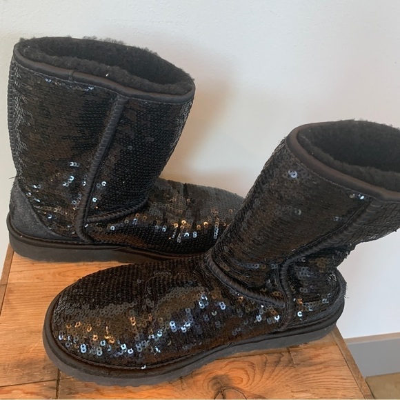 Ugg Black Sequin Boots Size 6 - Picture 6 of 9